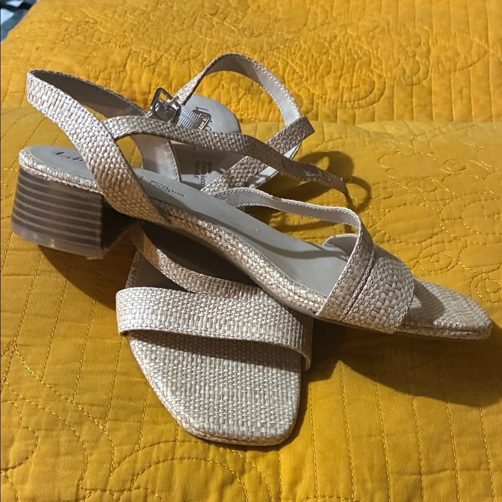 Life Stride Beige Strappy Woven Flat Sandals